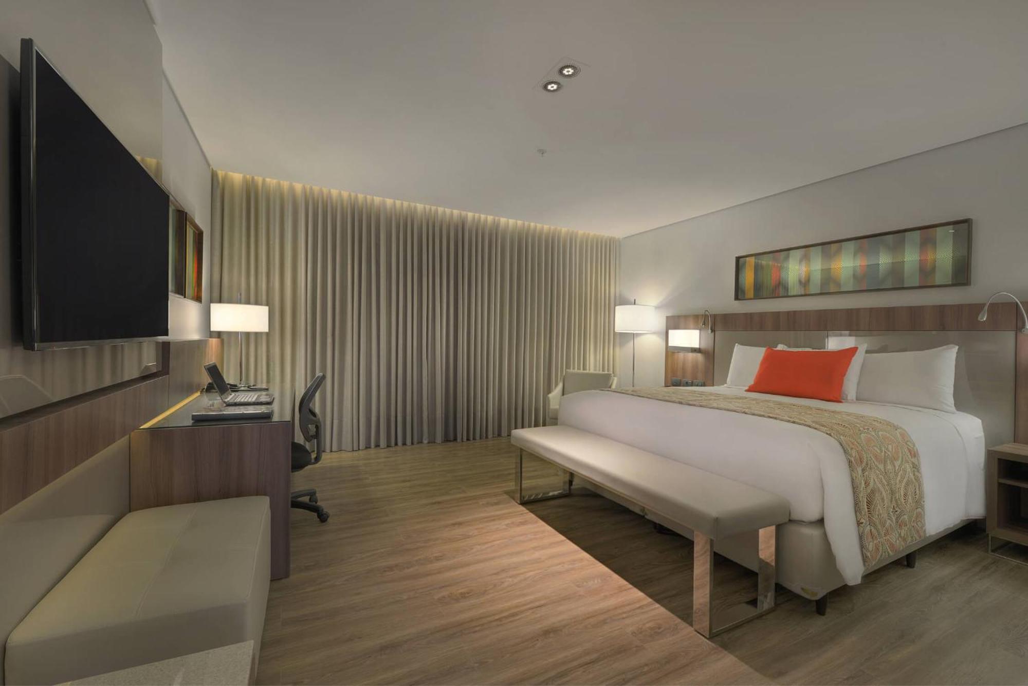 Deville Prime Campo Grande Exterior foto A guest room at the hotel