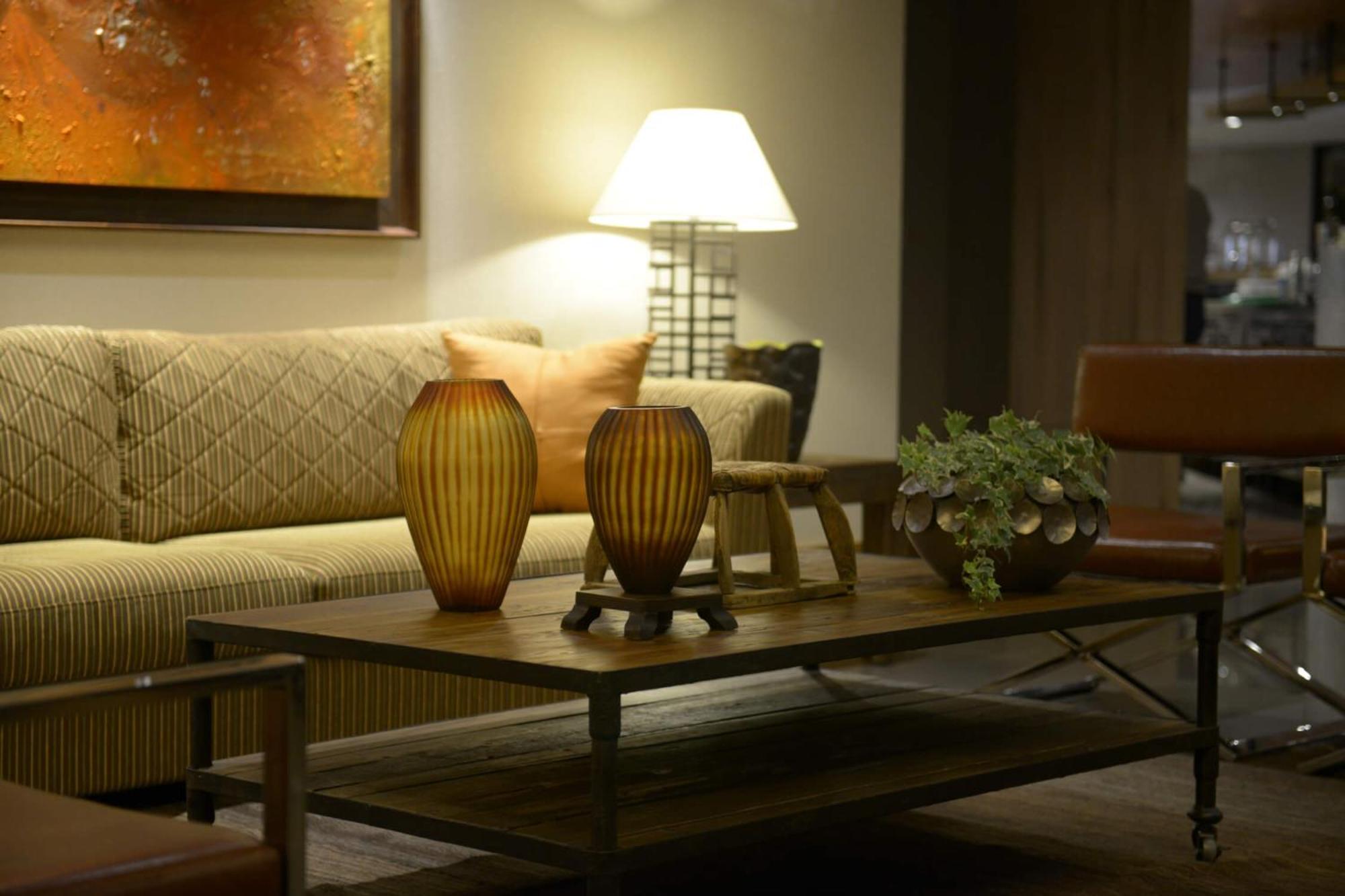 Deville Prime Campo Grande Exterior foto A coffee table